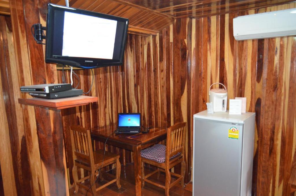 Home Stay Stc Bed And Breakfast Udon Thani Bilik gambar
