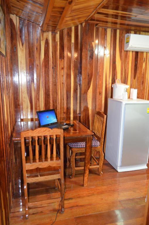 Home Stay Stc Bed And Breakfast Udon Thani Bilik gambar